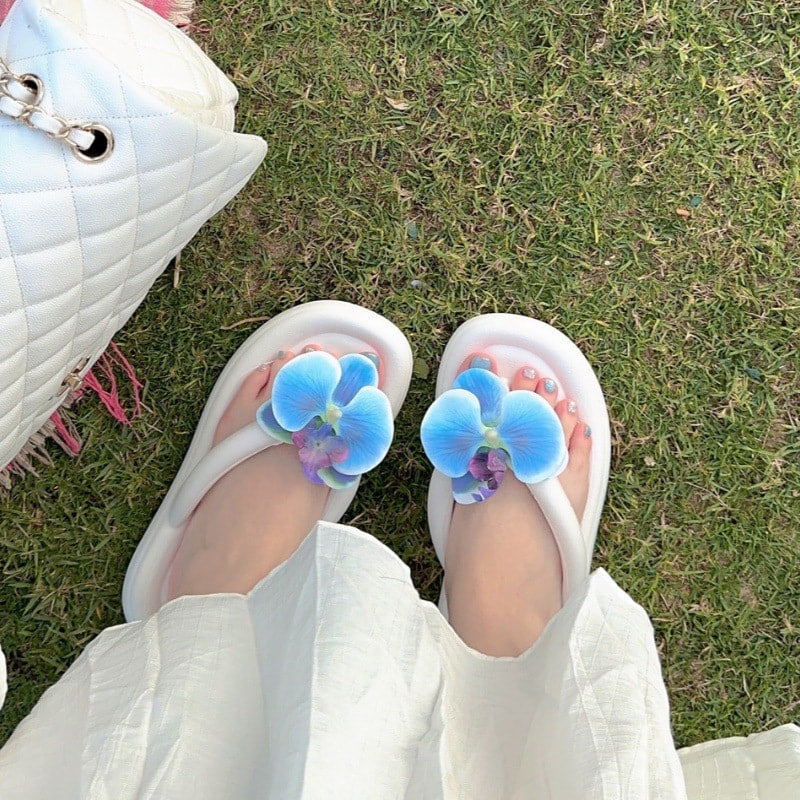 Flower Decor Flip Flops